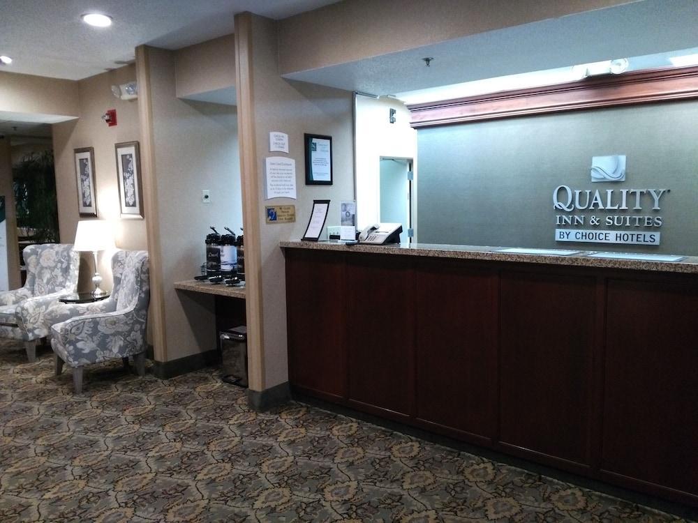 Quality Inn & Suites Benton - Draffenville Eksteriør billede