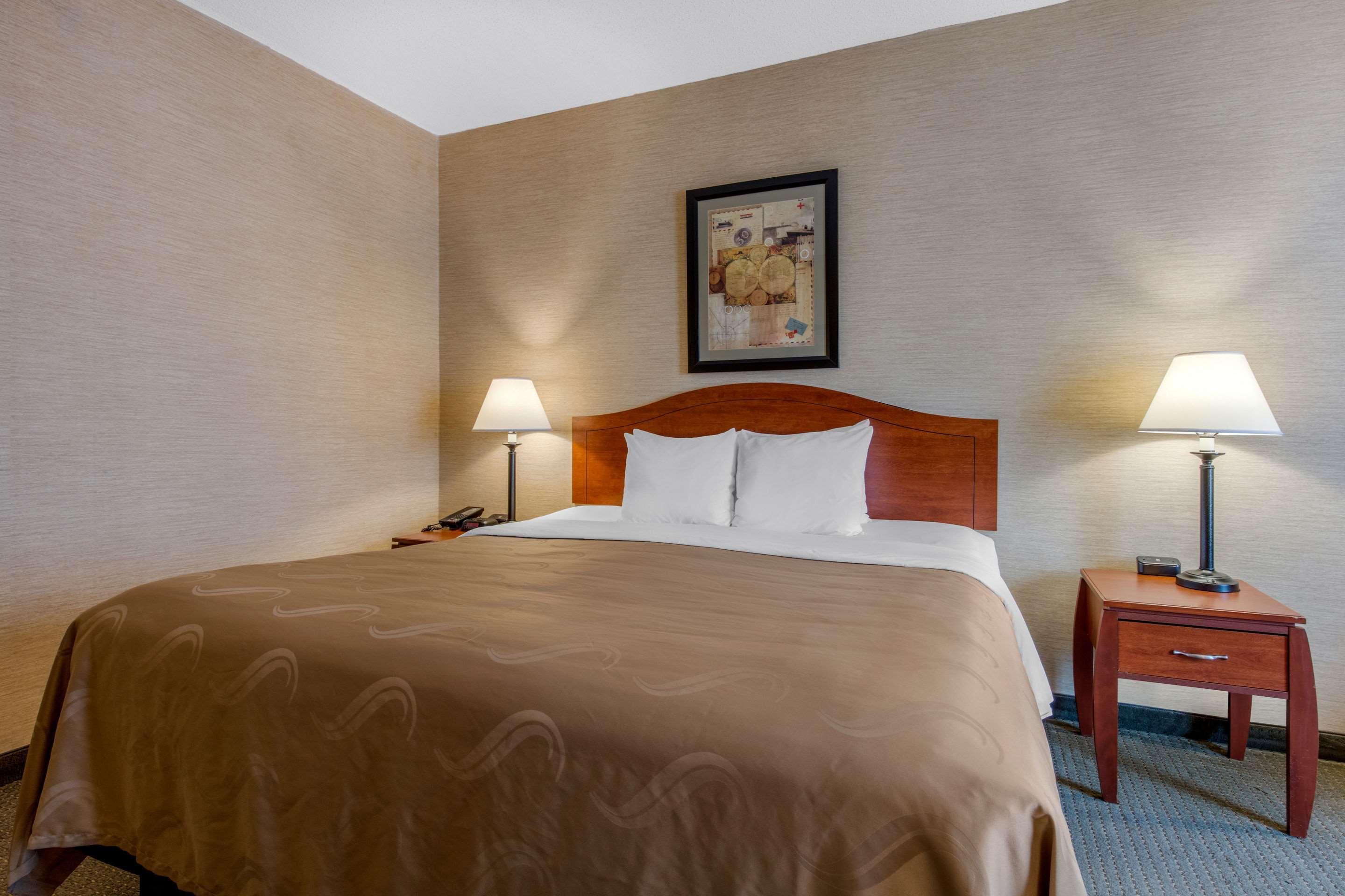 Quality Inn & Suites Benton - Draffenville Eksteriør billede
