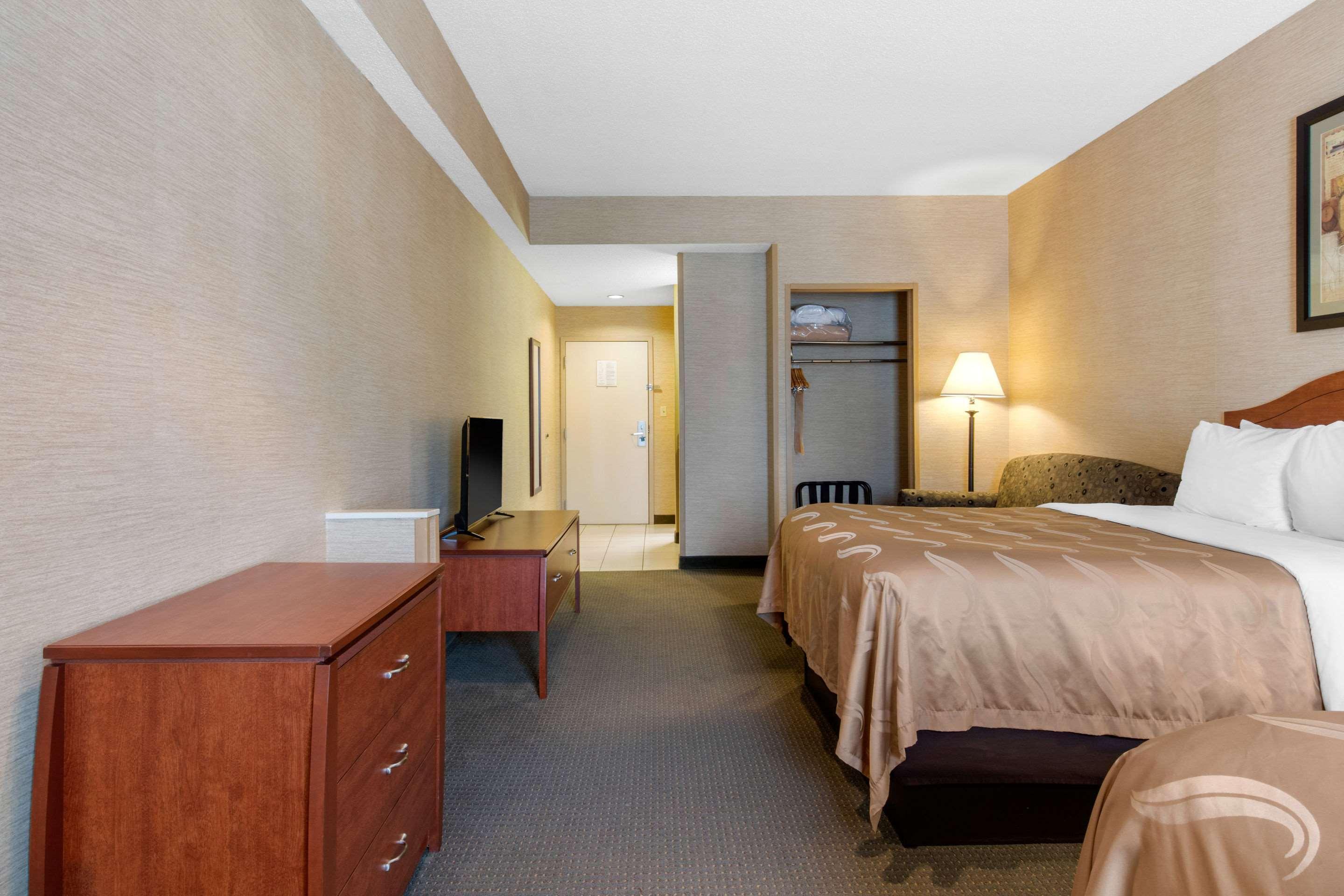 Quality Inn & Suites Benton - Draffenville Eksteriør billede