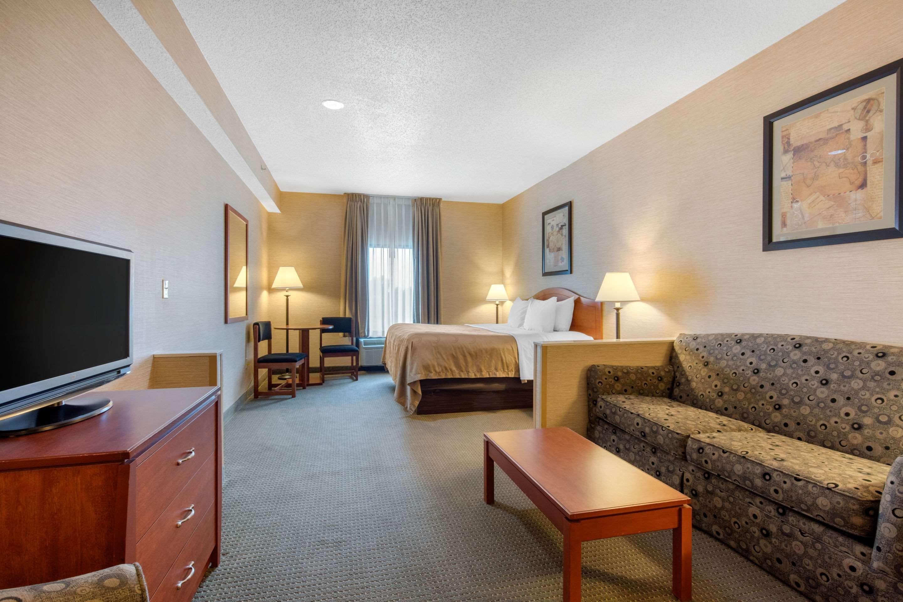 Quality Inn & Suites Benton - Draffenville Eksteriør billede