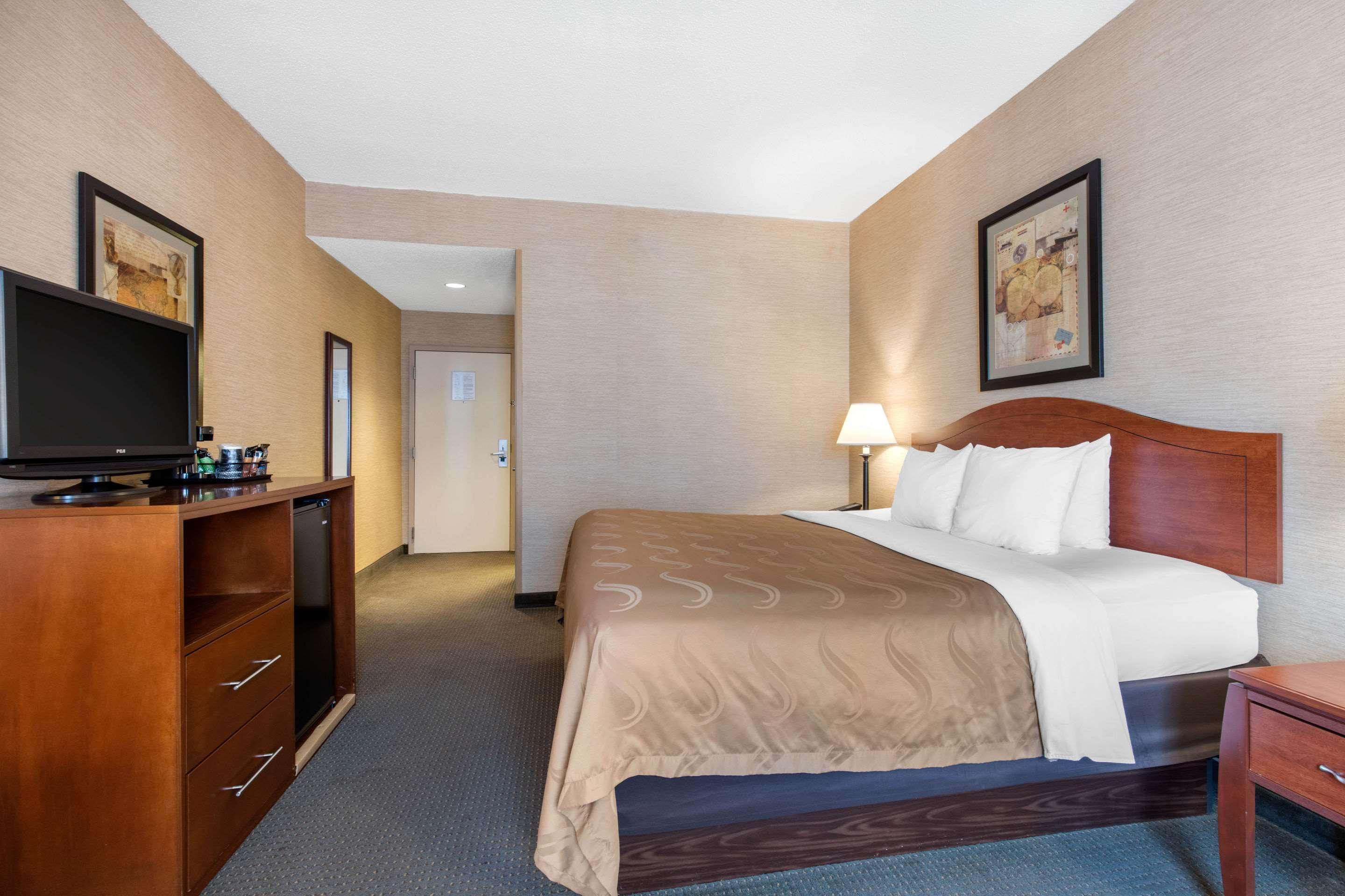 Quality Inn & Suites Benton - Draffenville Eksteriør billede