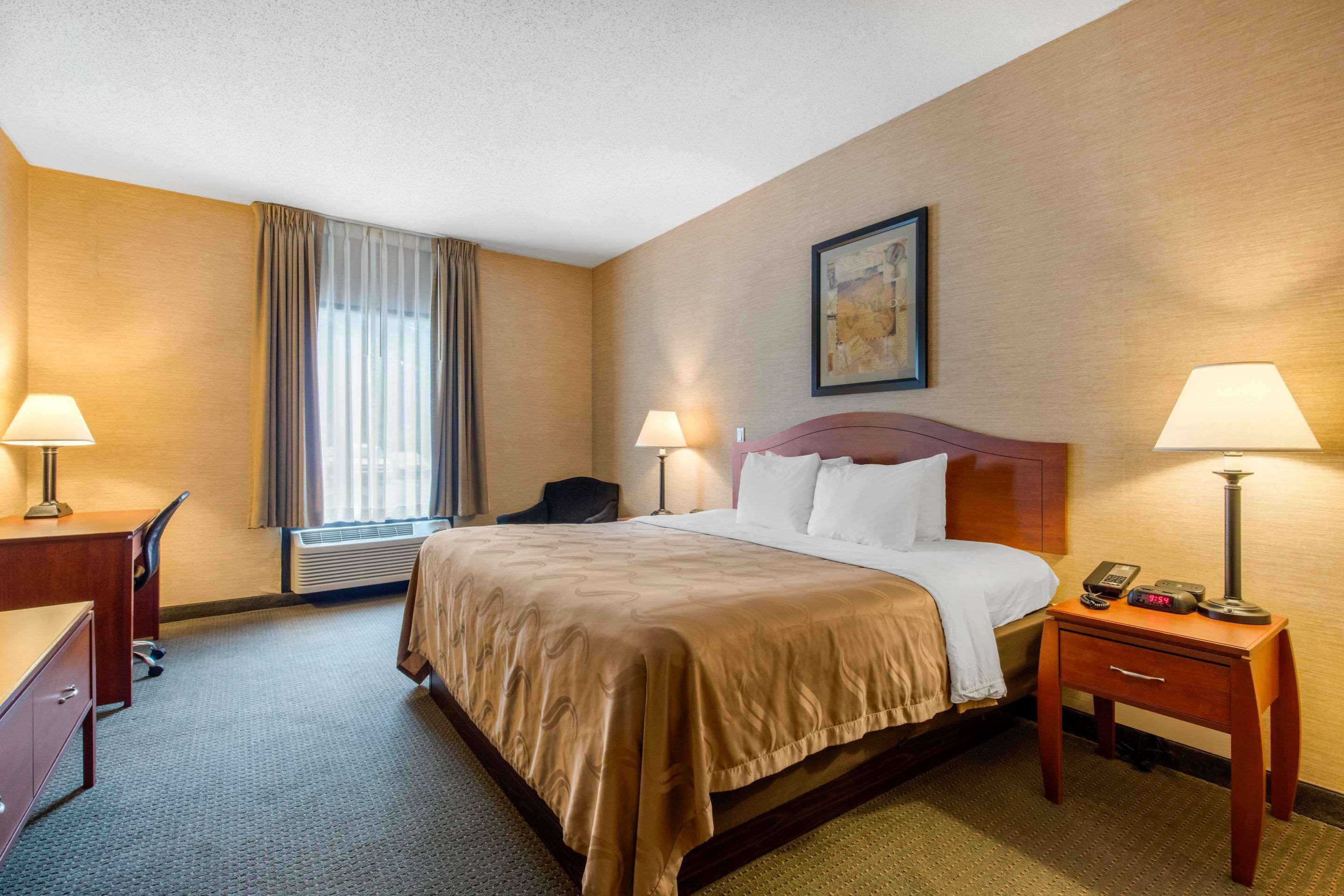 Quality Inn & Suites Benton - Draffenville Eksteriør billede