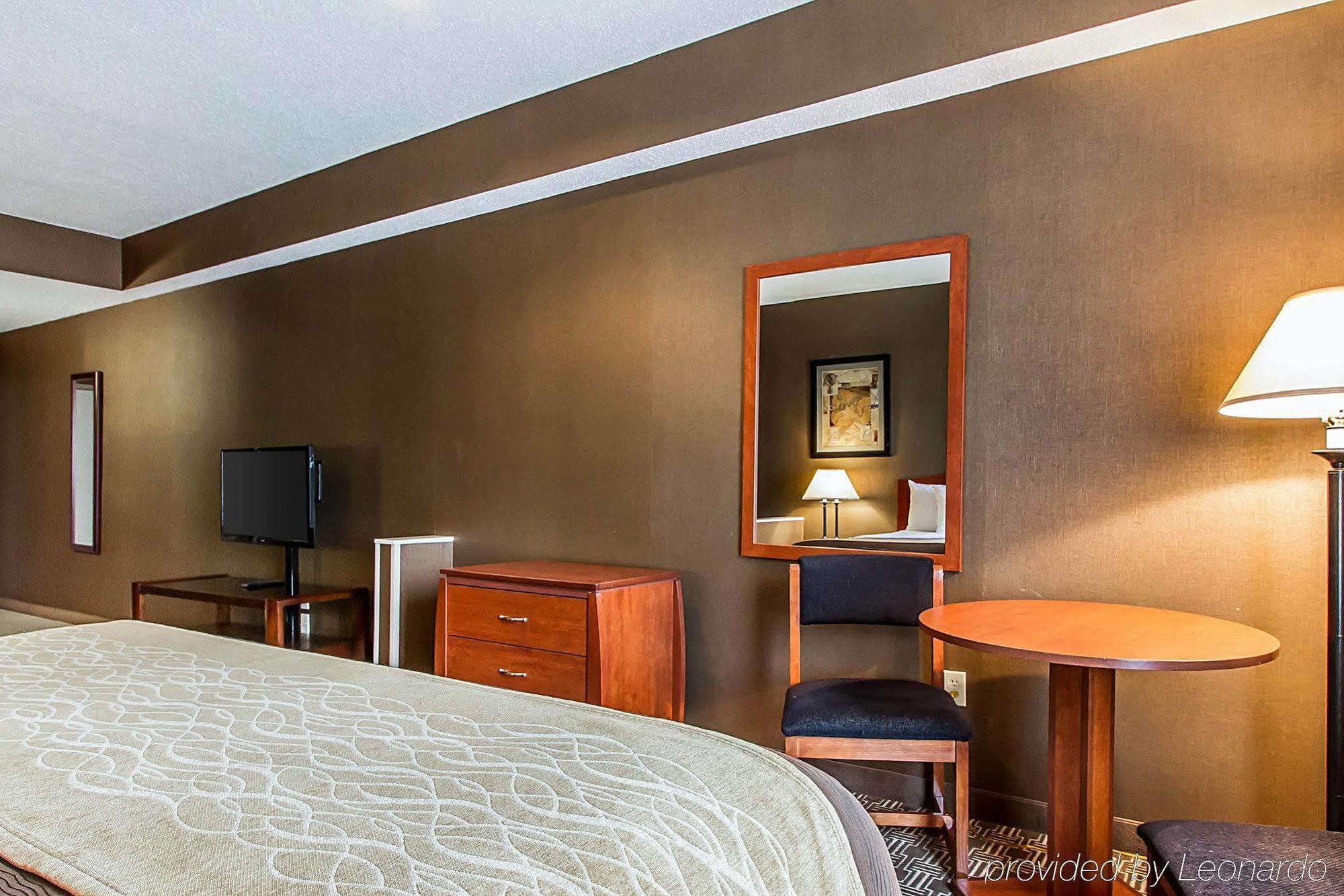 Quality Inn & Suites Benton - Draffenville Eksteriør billede